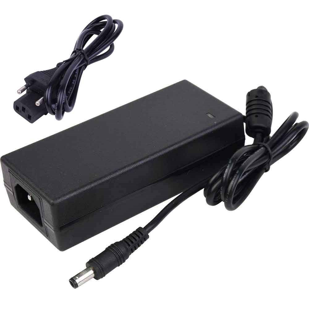 Adaptör